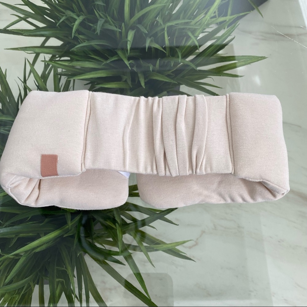 Lunya sleep mask - Picture 3 of 3
